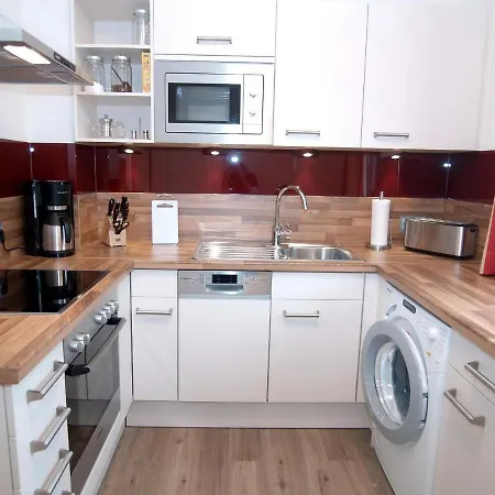 Luv & Lee Luv Und Lee 別荘 シャルボイツ