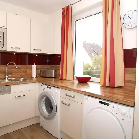 Luv & Lee Luv Und Lee * シャルボイツ