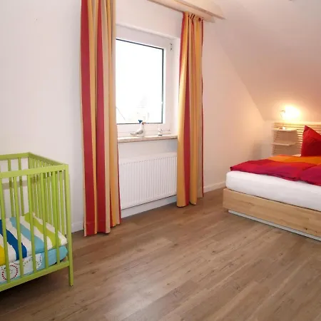 Luv & Lee Luv Und Lee Dom wakacyjny *