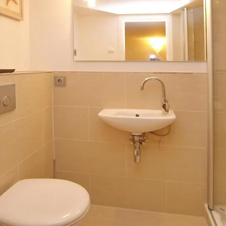 Luv & Lee Luv Und Lee * Scharbeutz