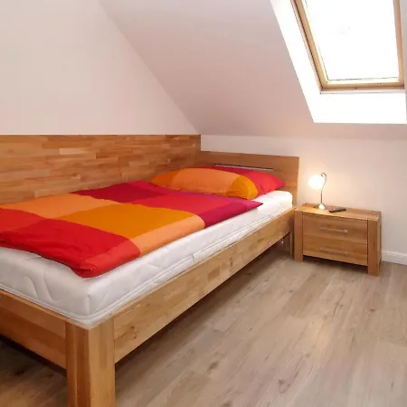 Luv & Lee Luv Und Lee * Scharbeutz